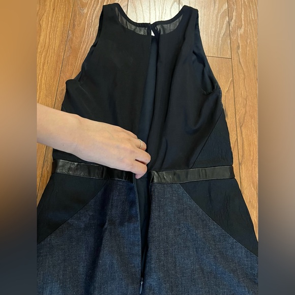 Nicole Miller Atelier Size 2 Strapless Blue Denim Sheath Black Office Classic - Picture 9 of 10